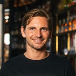 Timo Recker (Co-Founder & Chairman of Tindle)